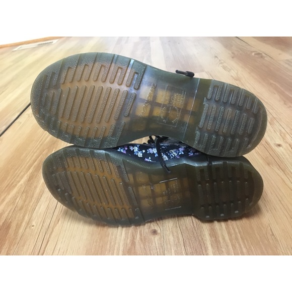 Dr. Martens 1460 Mini Tydee Floral Boots - Picture 6 of 7
